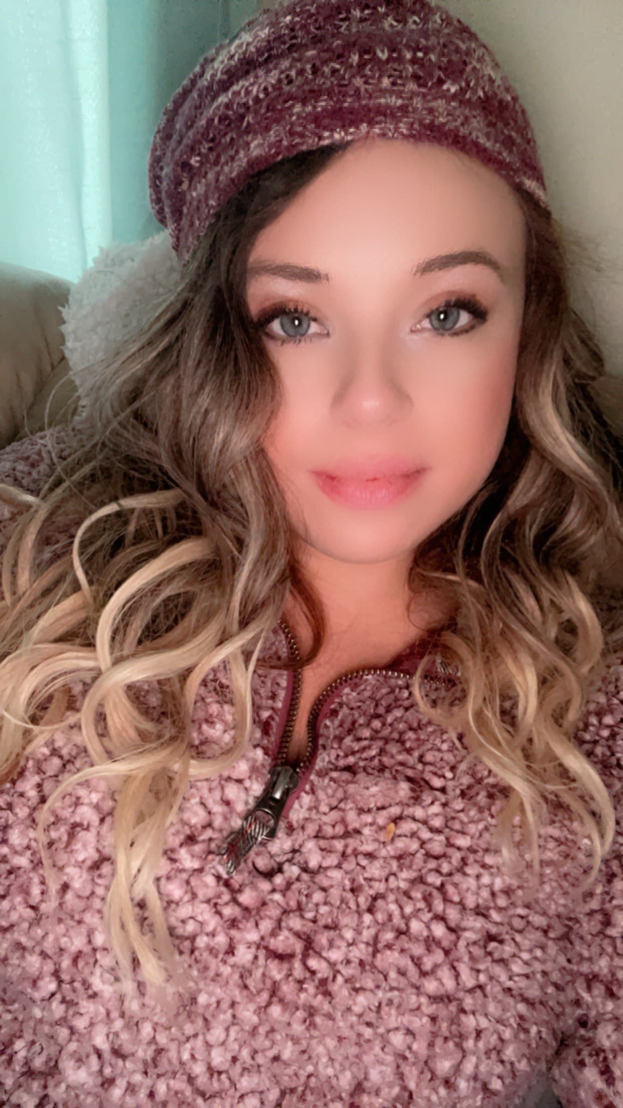 Ashley Schwartz (ashley6228)