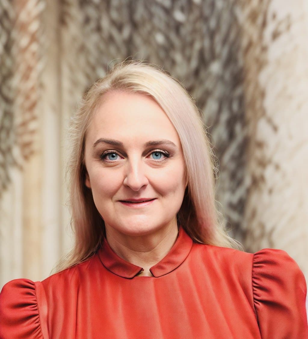 Rachael Richards (Rachael)