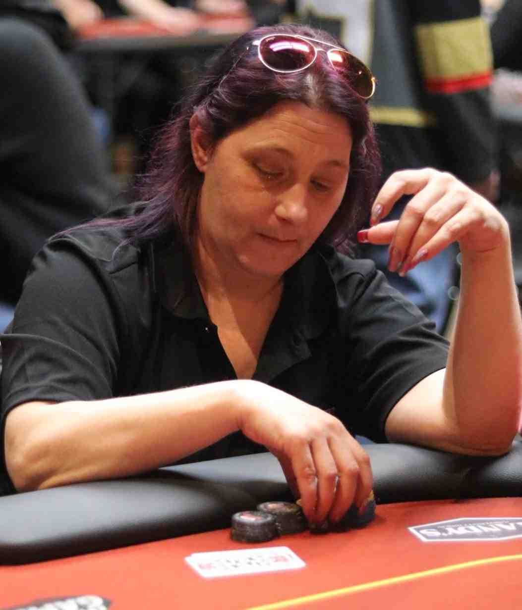 Michelle Meza (Queen Of Spades)