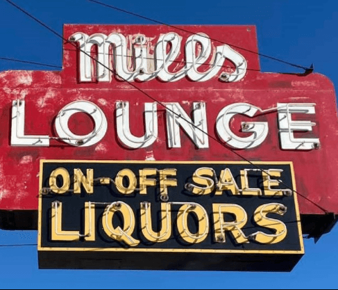 Mills Lounge